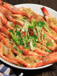 蒜蓉蒸蝦(影片) 的食譜成品照片