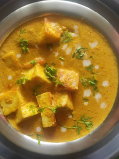 शाही पनीर (shahi paneer recipe in hindi) रेसिपी मुख्य फोटो