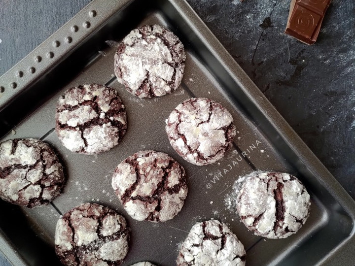 Langkah Mudah untuk Membuat Chocolate Crinkle Cookies yang Enak
