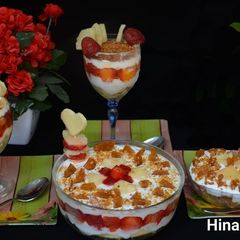 A picture of Mix fruit crunchy dessert.