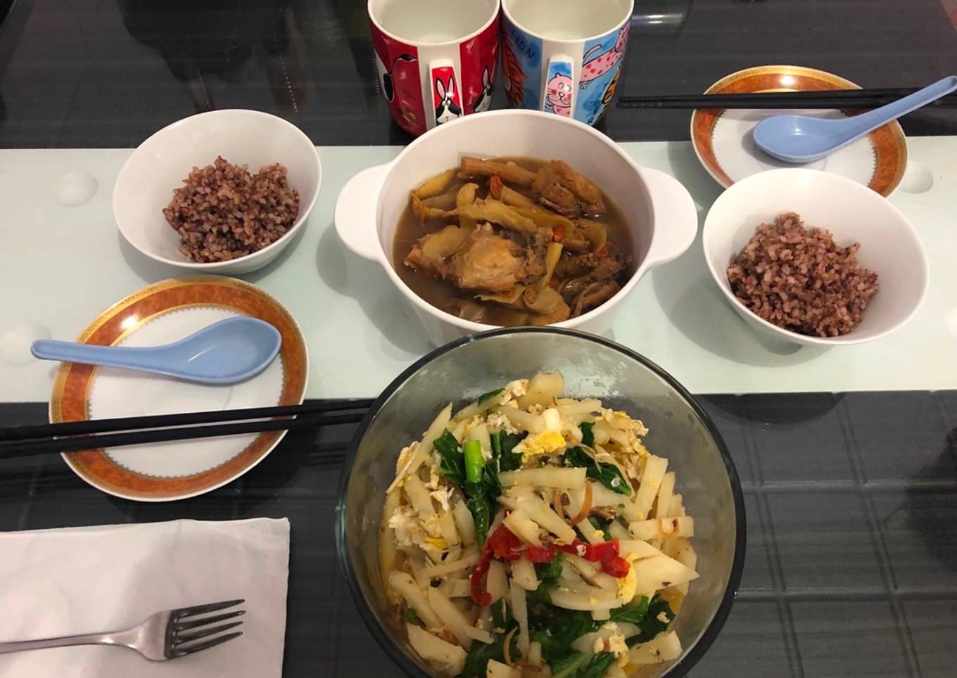 Sop ayam obat & oseng labu + sayur hijau