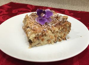 Una foto de Pudín de pan con coco y macadamia