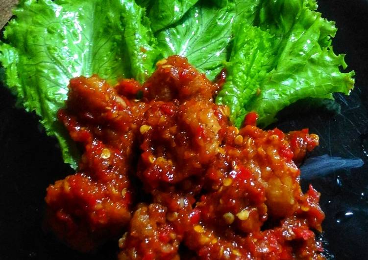 Bagaimana Membuat Udang goreng tepung balado yang Menggugah Selera