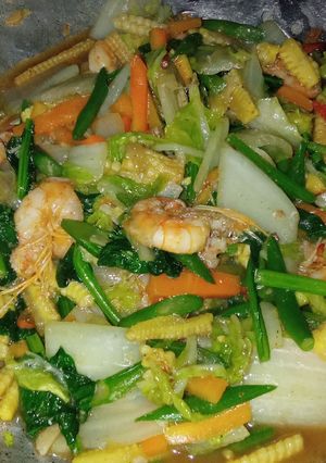 Foto resep Tumis Udang dan Sayuran