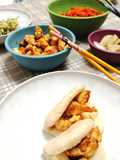 Bao con pollo e verdure miste