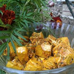 A picture of Kathal Pickle.