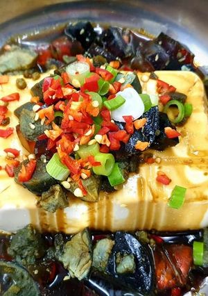 A picture of Century Eggs Tofu.