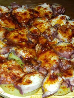 Una foto de Pulpo a la gallega