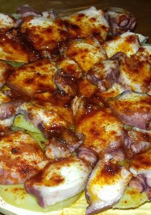 Una foto de Pulpo a la gallega