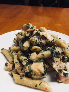 A picture of Creamy Chicken and Bacon Penne.