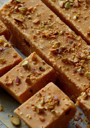 A picture of Besan barfi.