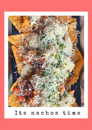 A picture of Cheesy nachos platter😋😋❤️.