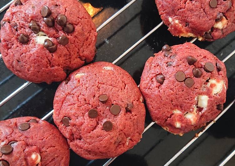Cookies chewy red velvet