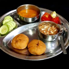 A picture of Rajasthani Thali.