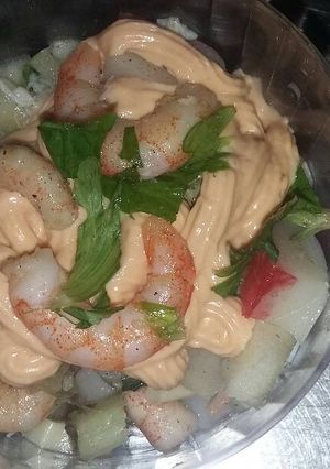 Una foto de Ensalada de camarones
