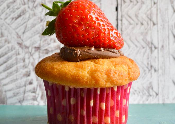 Strawberry Chocolate Chip Muffins