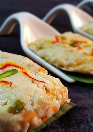 মালাই ভাপা ক্ষীর(Malai Bhapa kheer recipe in Bengali) রেসিপির প্রধান ছবি