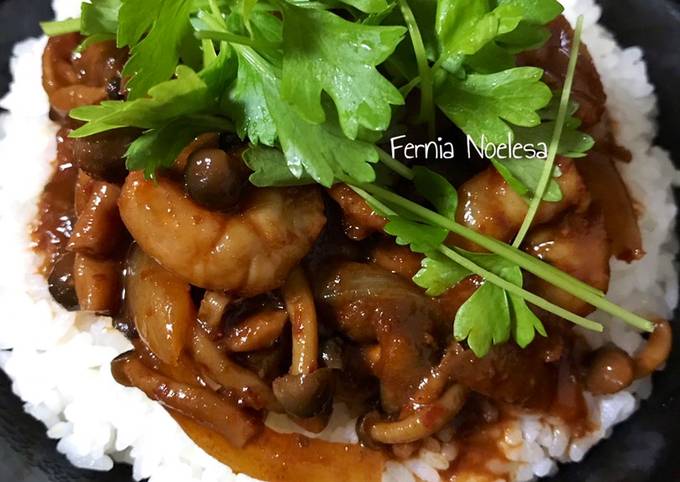 Cara Gampang Menyiapkan Tom Yum Donburi Anti Gagal