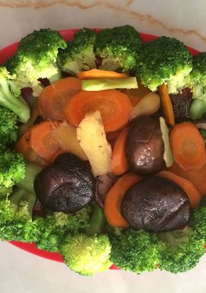 Foto resep Brocolli rebus dengan jamur shitake