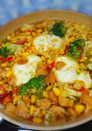 Foto resep Tumis Kuah Sosis Telur mix Sayuran, Simpel Praktis Enak Bund 🥰