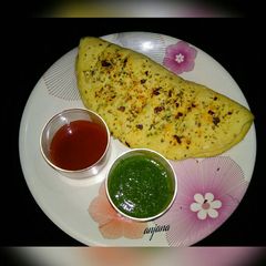 A picture of Domino's style stuff garlic bread.