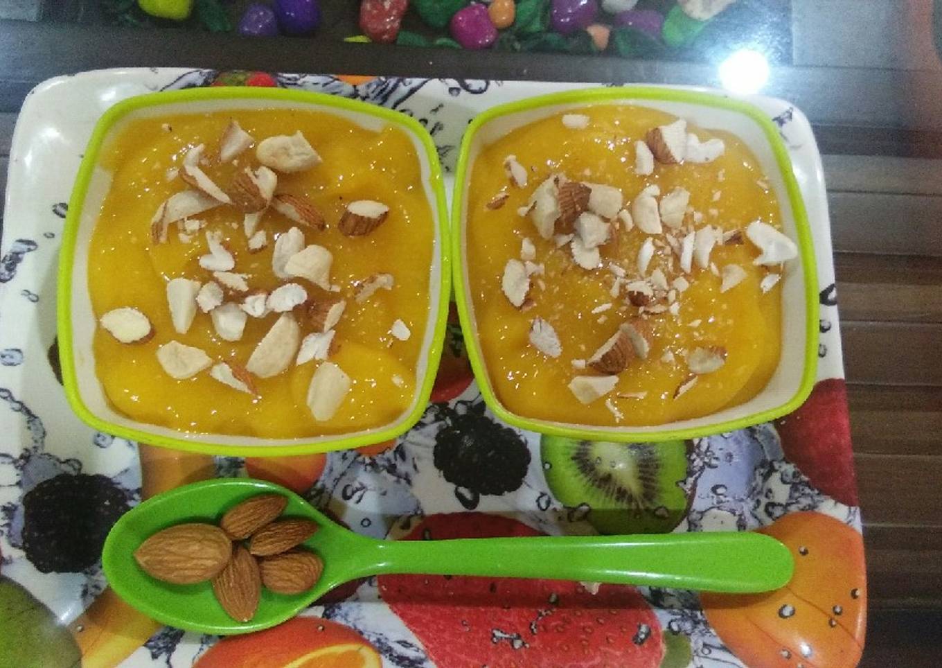 Pulpy Mango Smoothie
