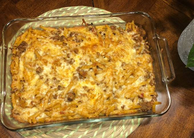 Penne pasta with ground beef