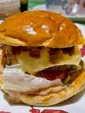Cheese Burger Patty Full Daging & Saus Spesial