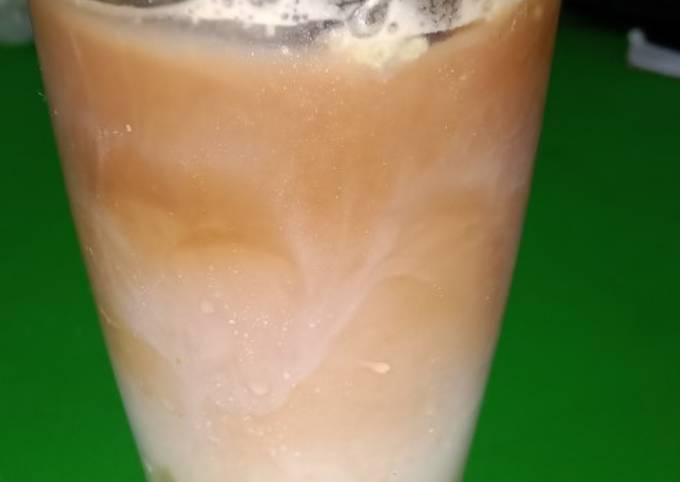 Bagaimana Membuat Es kopi matcha Anti Gagal