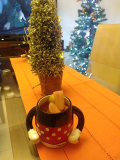 Una foto de Ponche navideño de cítricos