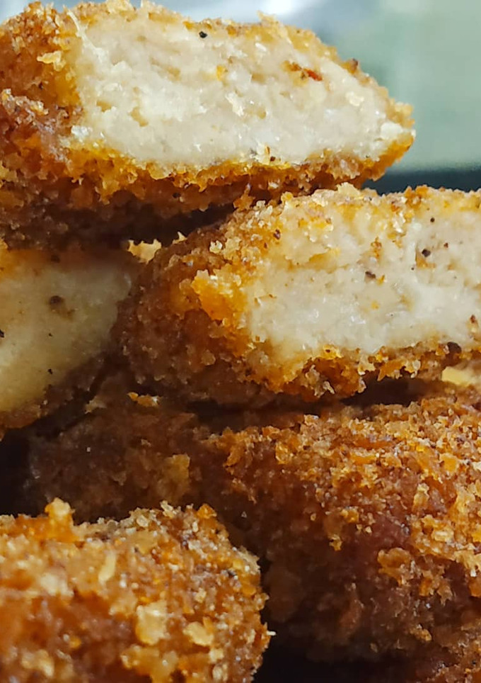 சிக்கன் நக்கட்ஸ் (Chicken nuggets recipe in tamil) செய்முறை முக்கிய புகைப்படம்