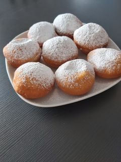 O poză a rețetei Gogoşi.