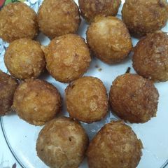 A picture of Chicken Balls.