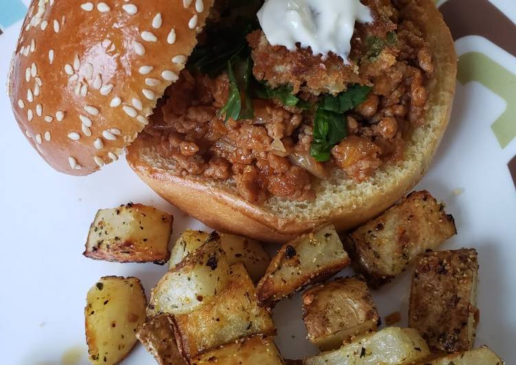 Easiest Way to Make Super Quick Homemade Smokey Turkey Sloppy Joe