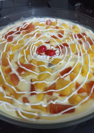 A picture of EID K MEETHAY "Creamy Fruit Trifle".