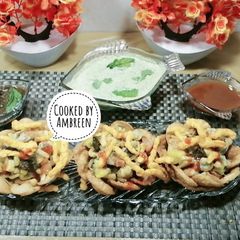 A picture of Homemade Special Lahori papri Chana Chaat with KurKure.