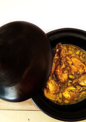 Foto principal de Tajine de pollo con limón confitado{receta tradicional marroquí}