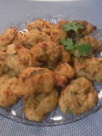 Cara Mudah Membikin Resep Bakwan Teri Daun Ketumbar yang  Bikin Ketagihan Anti Ribet, Mantap