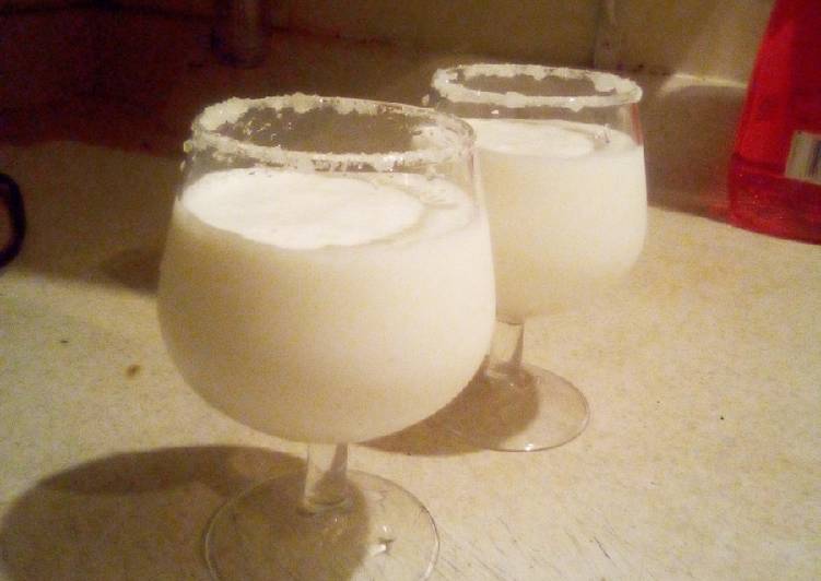 Easiest Way to Prepare Homemade Whipped Vanilla Colada