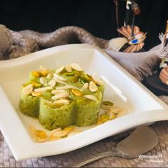 A picture of Whosayna’s Pistachio Sooji Halwa.