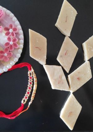 A picture of Kaju Katli 🔶.
