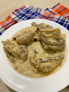 A picture of Egusi peppersoup (delta way).