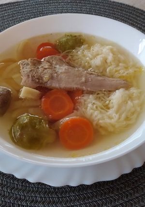 Aranyló fácánleves recept fotója