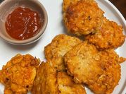 A picture of chicken and oats