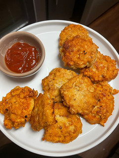 A picture of Oatmeal chicken nuggets.