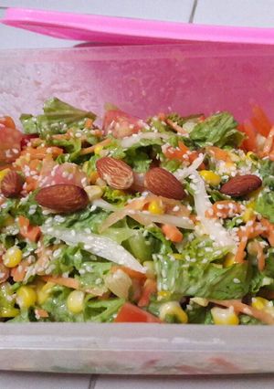 Foto resep Salad sayur yummy 🌱🍅🍓🍋🍃