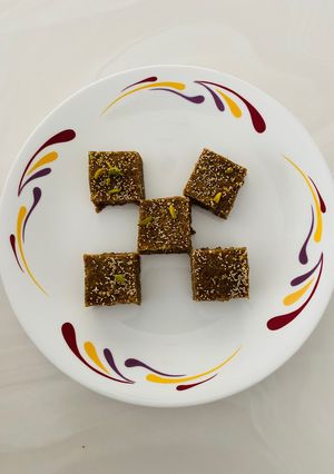 A picture of Ragi Gur Papadi.