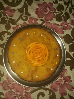 मँगो रवा केक (mango rawa cake recipe in marathi) रेसिपी चे मुख्य फोटो 