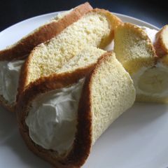A picture of Whole Banana Wrap Cakes.