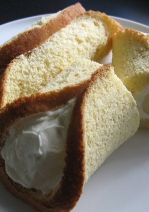 A picture of Whole Banana Wrap Cakes.